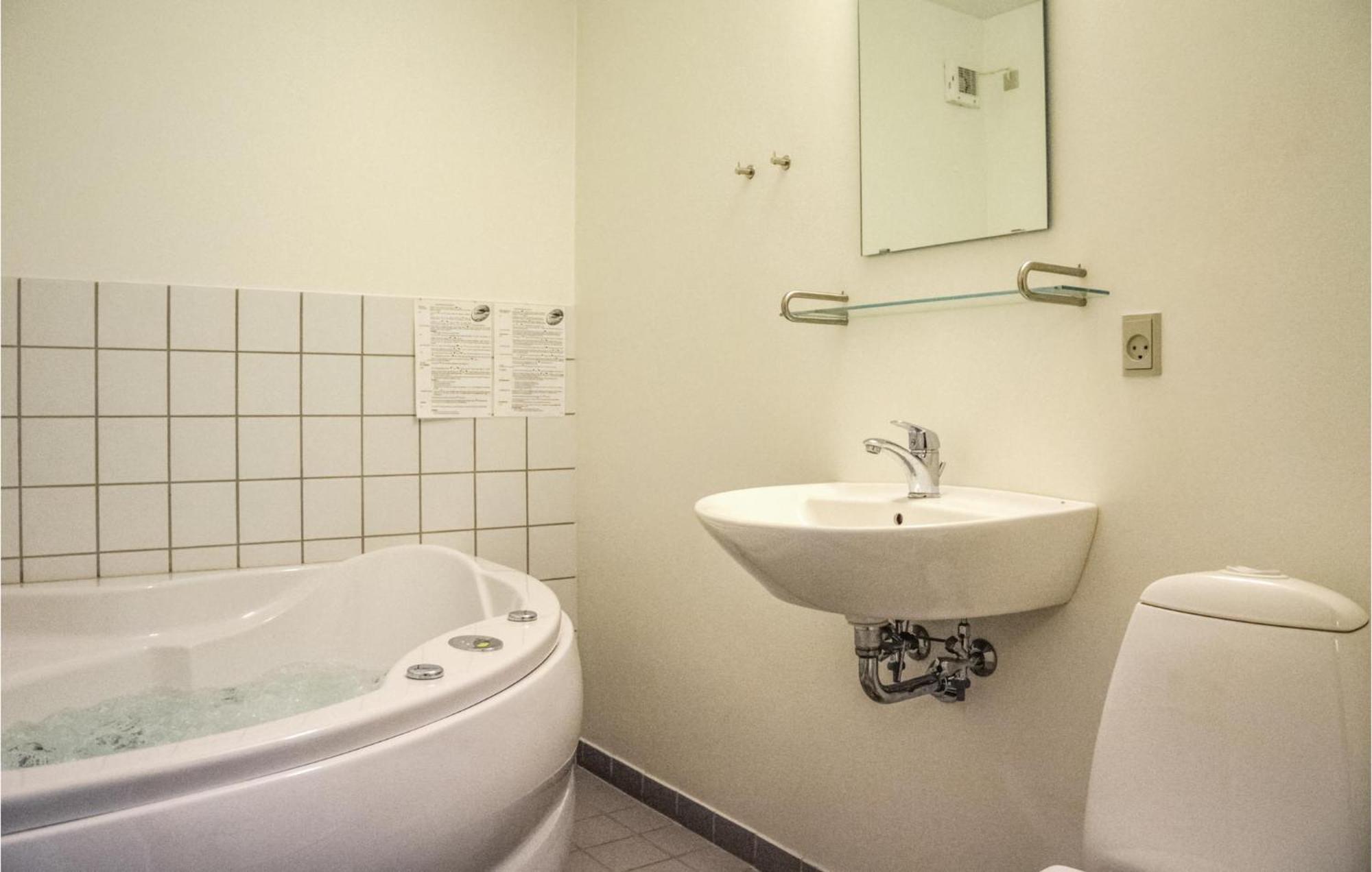 2 Bedroom Gorgeous Home In Хвиде-Санде Экстерьер фото