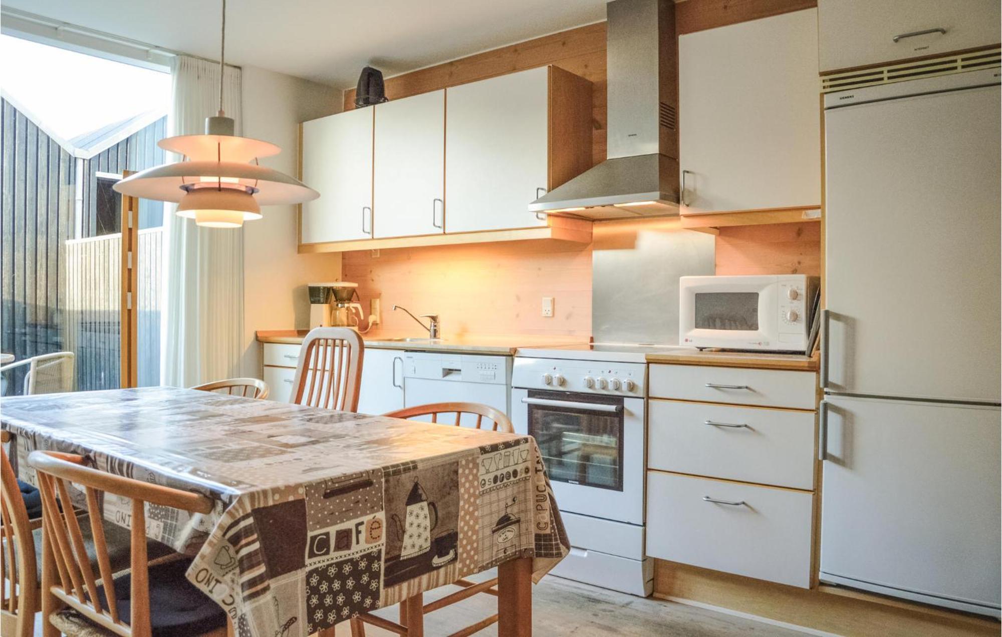 2 Bedroom Gorgeous Home In Хвиде-Санде Экстерьер фото